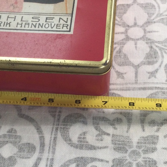 Vintage H. Bahlsen tin. Hinged lid. Hannover, Germany - Picture 5 of 7